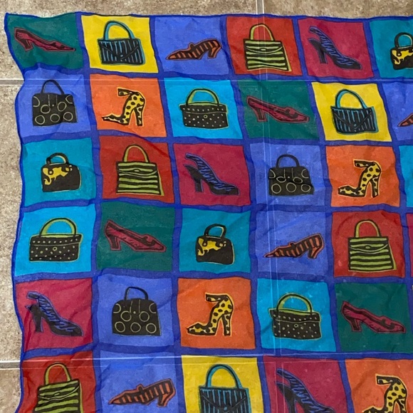 🚨SOLD on LIVE🚨𝙿𝚄𝚁𝚂𝙴,𝙷𝙴𝙴𝙻𝚂 𝚂𝙲𝙰𝚁𝚅𝙴 - Picture 3 of 4